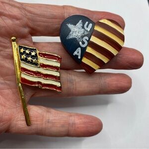 Patriotic Flag Brooch Gold Tone & Wood USA Pin